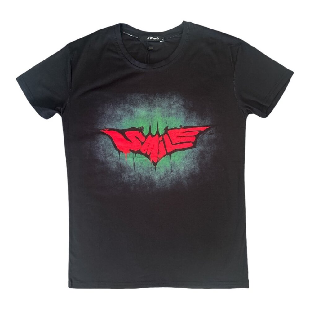 Women's Short Sleeve T-shirt with Smile Graffiti Graphic Print Size L
